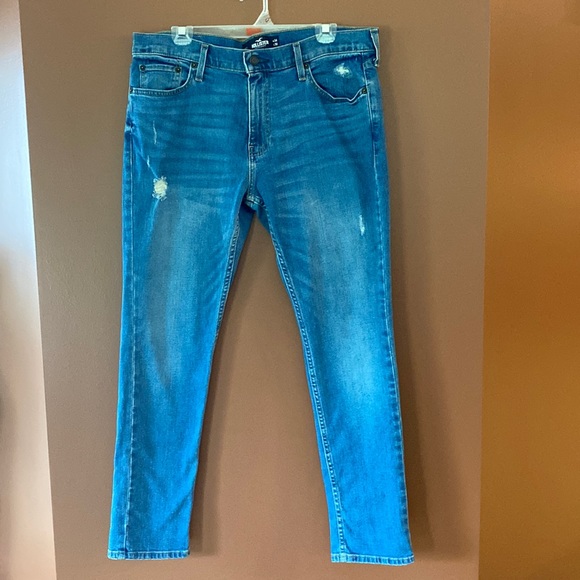 Men’s Hollister jeans in size 34 x 30 length skinny Hollister epic flex. BNWT - Picture 1 of 10